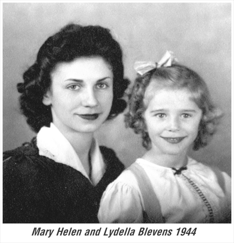 1944-05-Mary-Helen-Lydella.jpg